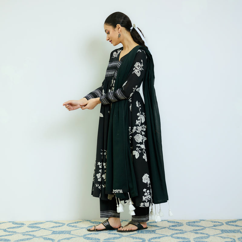 Zehra Black Cotton Kurta Set with Mul Cotton Dupatta & Tassel Detail