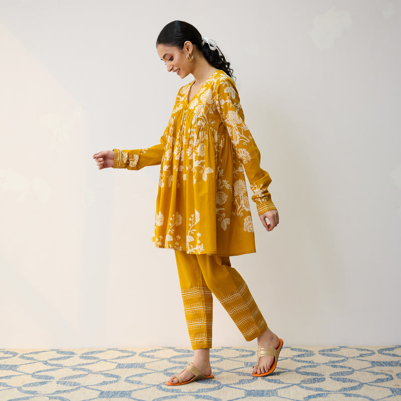 Layla Yellow Cotton Co-ord Set with Churidar Sleeve