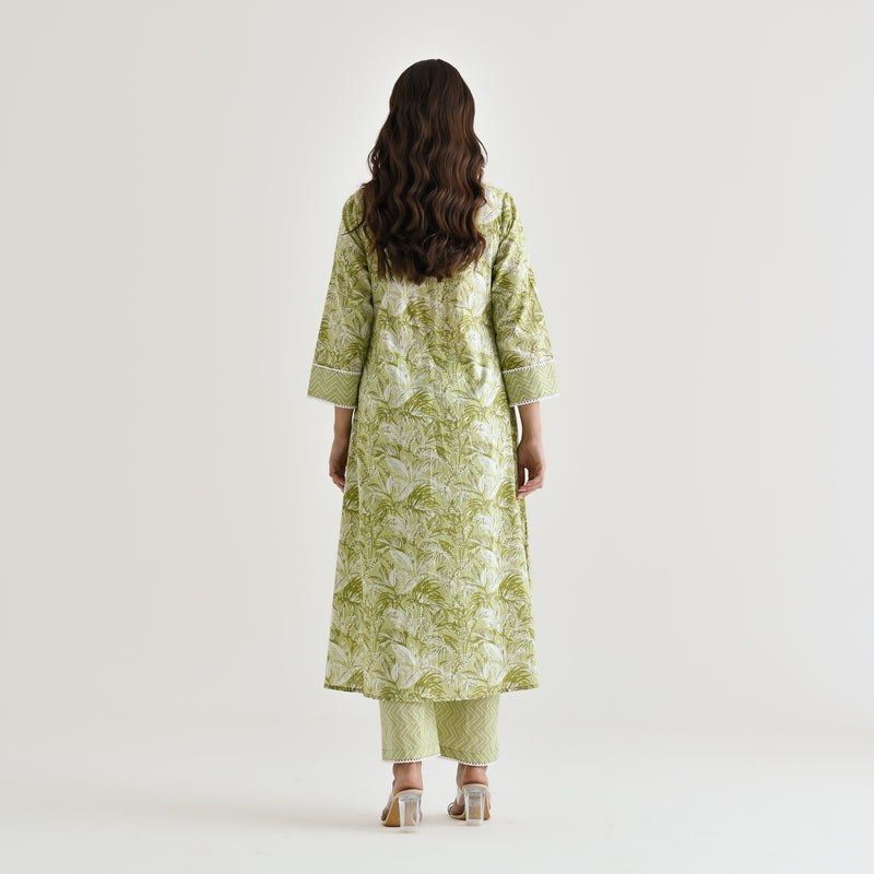 Lime Green Sanganeri Cotton Kurta with Embroidery & Lace Details