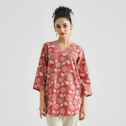 Brick Red Contemporary Dabu Printed Cotton Tunic with V Neckline