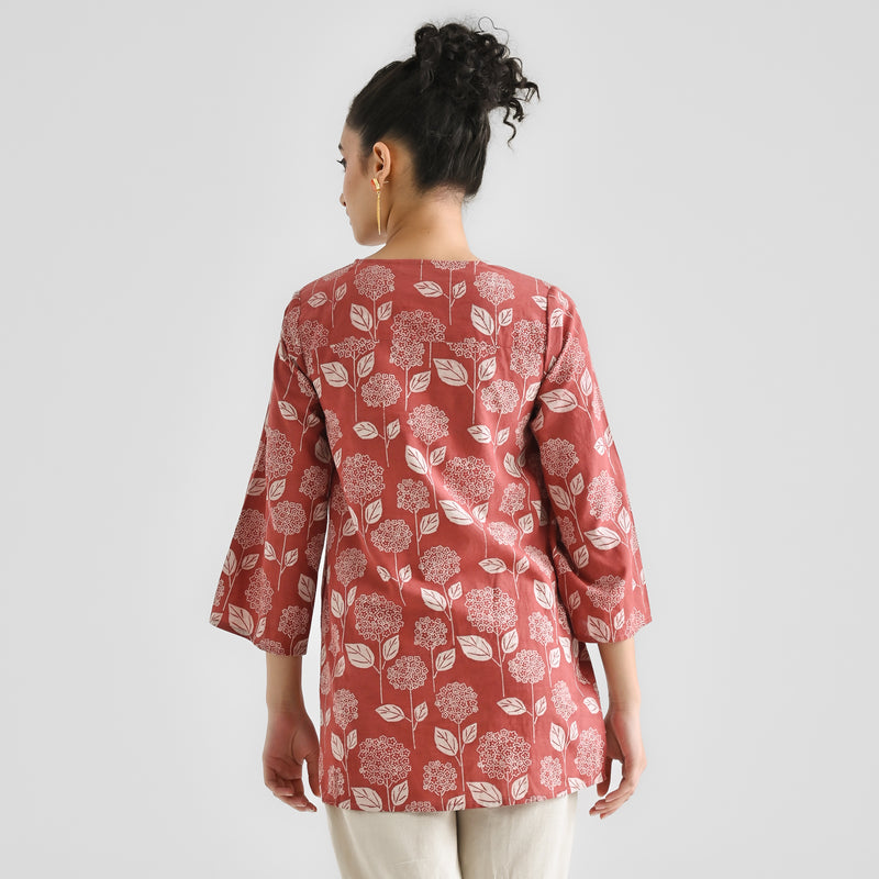 Brick Red Contemporary Dabu Printed Cotton Tunic with V Neckline