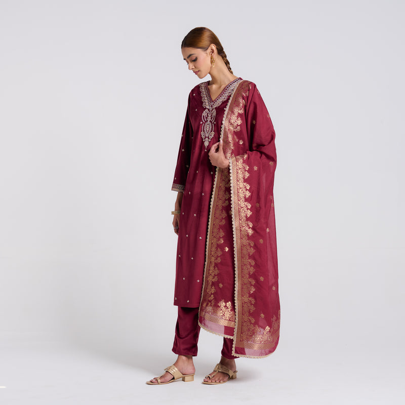 Maroon Varak Embroidered Velvet Set with Brocade Dupatta