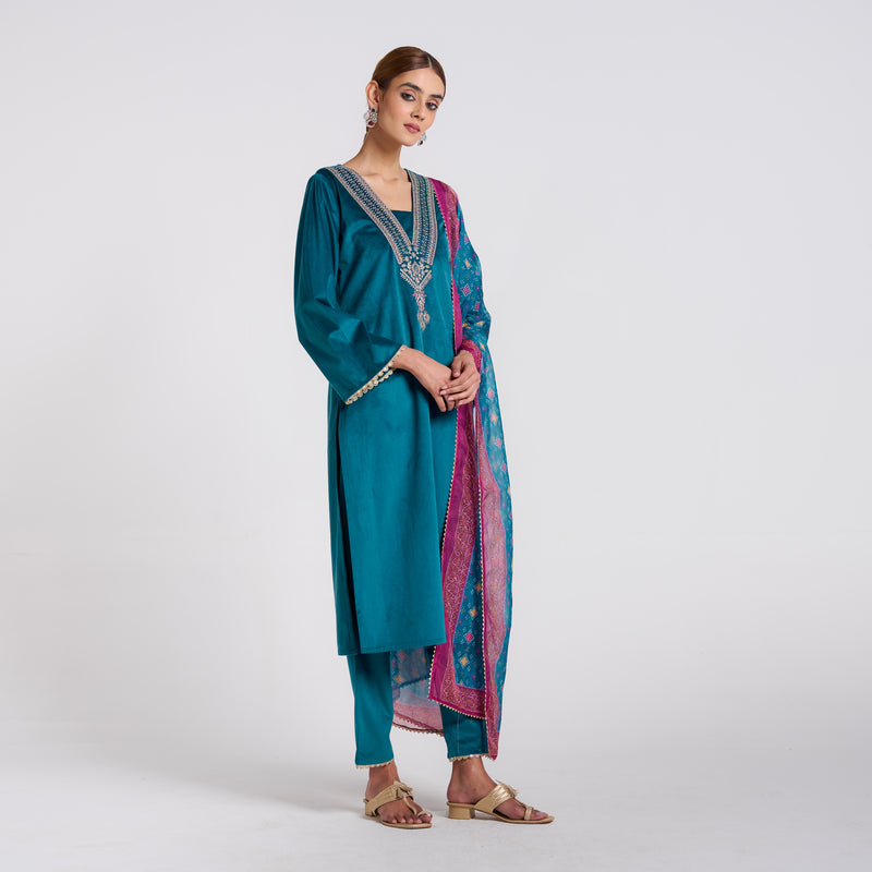 Teal Embroidered Zareen Velvet Set with Dupatta