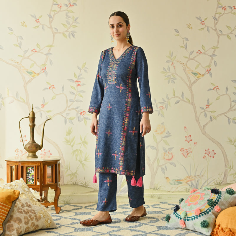 Navy Blue Embroidered & Phulkari Printed Woollen Kurta Pant Set