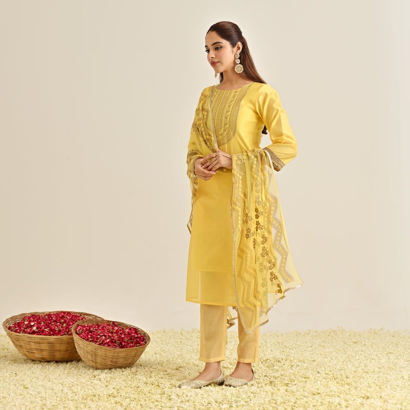 Yellow Festive Embroidered Kurta Set with Embroidered Dupatta & Yoke Detail