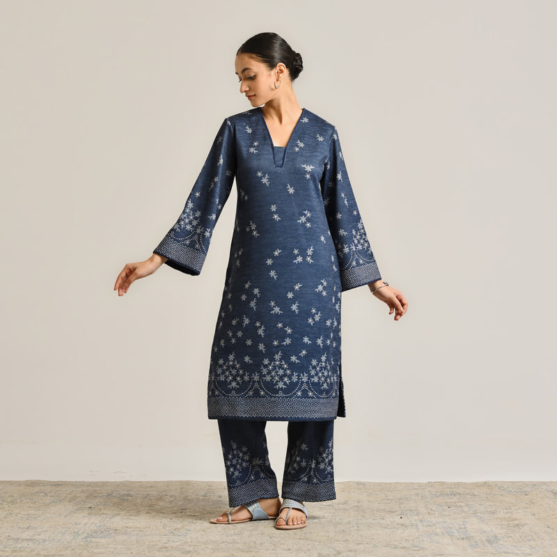 Blue Contemporary Woollen Kurta Set with Lace Detail