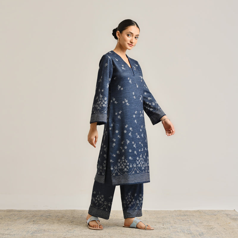 Blue Contemporary Woollen Kurta Set with Lace Detail