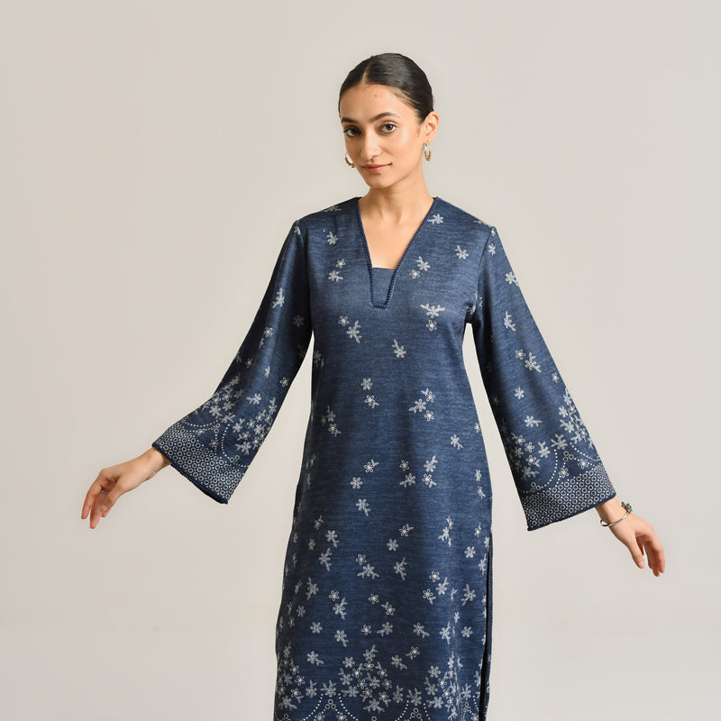 Blue Contemporary Woollen Kurta Set with Lace Detail