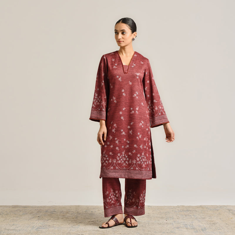 Maroon Contemporary Woollen Kurta Set with Lace Detail