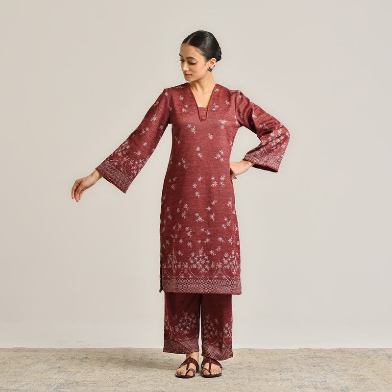 Maroon Contemporary Woollen Kurta Set with Lace Detail