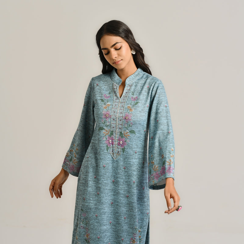 Skyblue Floral Woollen Kurta Set with Embroidery Detail